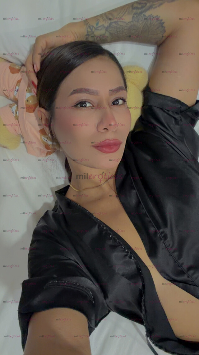 FOTOS DE CALEÑA CALIENTE SEXY PROFESIONAL EN MI TRABAJO .