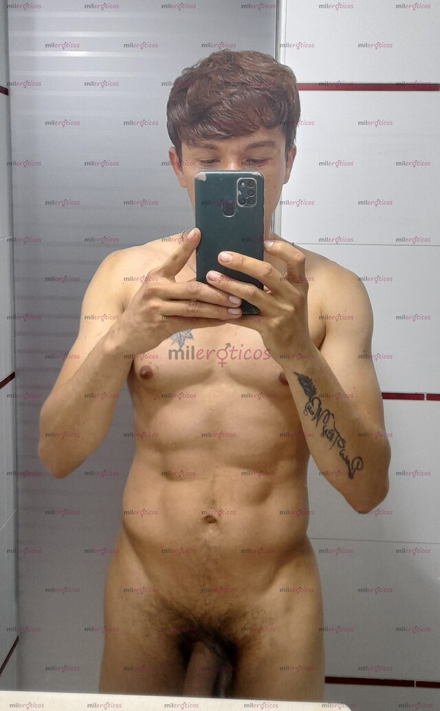 FOTOS DE JOVEN FLACO VERSÁTIL, PASIVO DISCRETO. SERVICIO DISCRETO Y CLANDESTINO.