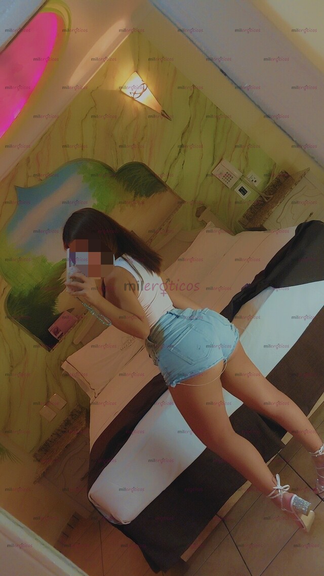 FOTOS DE ZAFIRO 20 AÑITOS! FLAQUITA EXQUISTA PARA QUE ME PONGAS EN 4