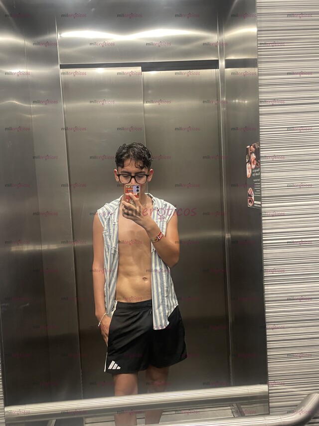 FOTOS DE JOVEN TWINK ATLETICO SOLO PARA HOMBRES SOLVENTE!