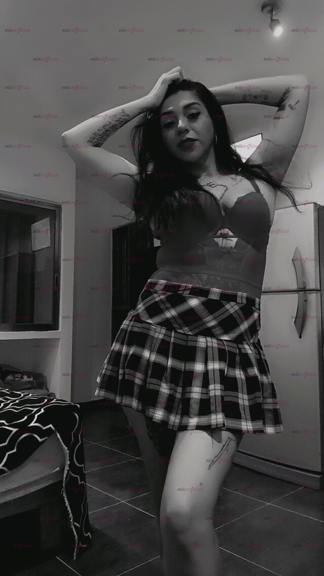 FOTOS DE NORTEÑA MUY SENSUAL Y CALIENTE ME ENCANTA QUE ME COMAN TODA