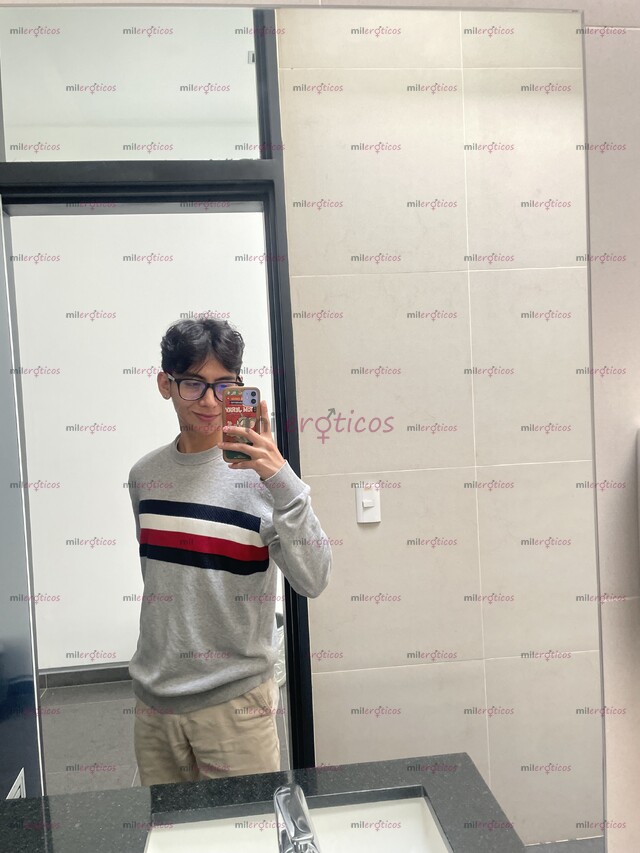 FOTOS DE JOVEN TWINK ATLETICO SOLO PARA HOMBRES SOLVENTE!