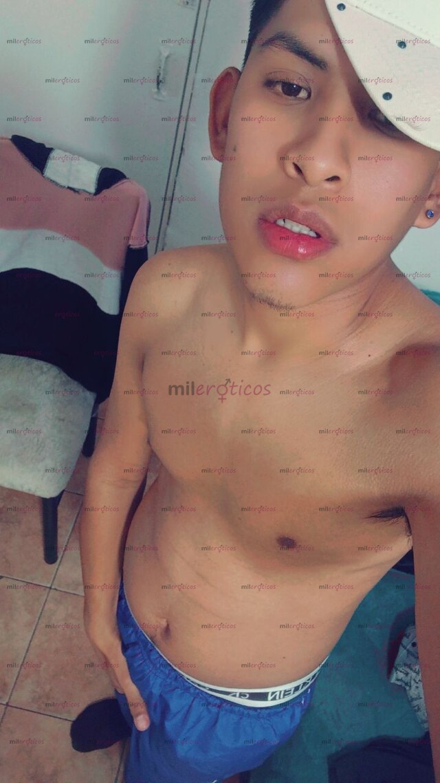 FOTOS DE MORENO, ALTO CON GANA DE PASARLA RICO CONTIGO