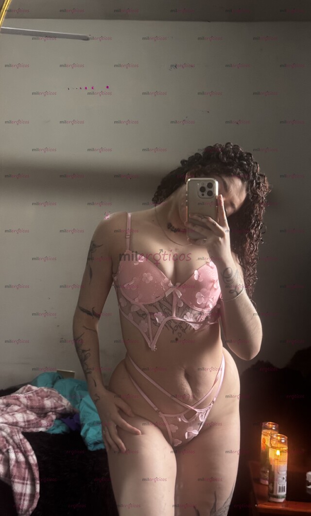 FOTOS DE CHICA PARA GUSTOS EXIGENTES, CON LUGAR PIEL BLANCA Y CABELLO RIZADO