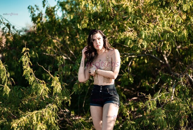 FOTOS DE LA MODELO DE TU SUEÑOS DISPONIBLE PARA CABALLEROS SINALOENSES