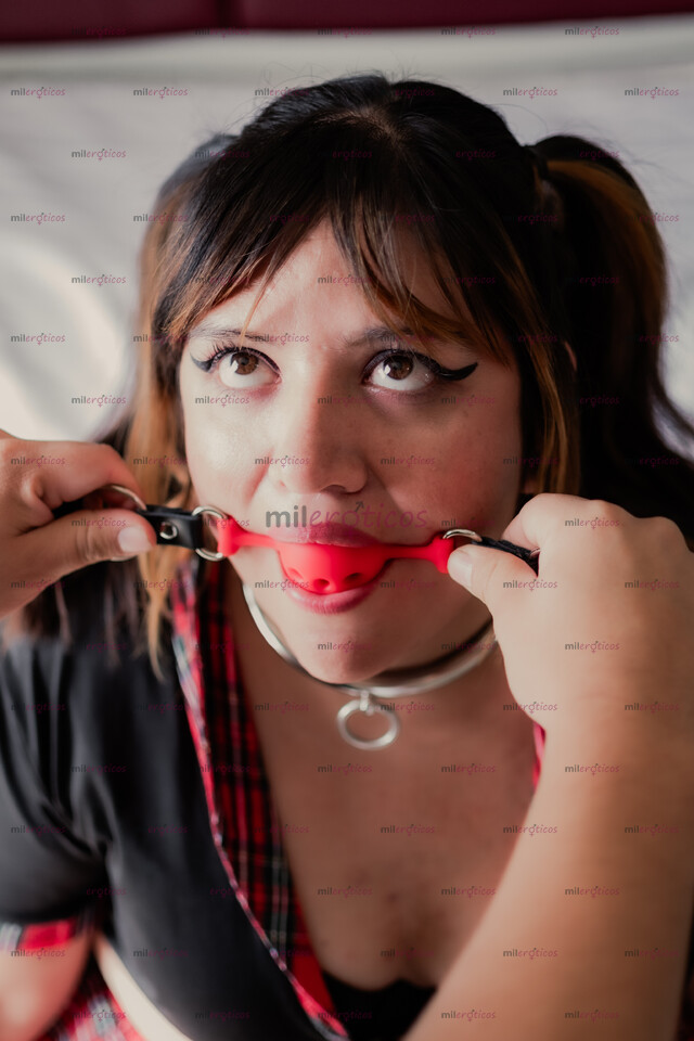 FOTOS DE SUMISA CHUBBY DISPUESTA A COMPLACERTE PARA GUSTOS EXIGENTES
