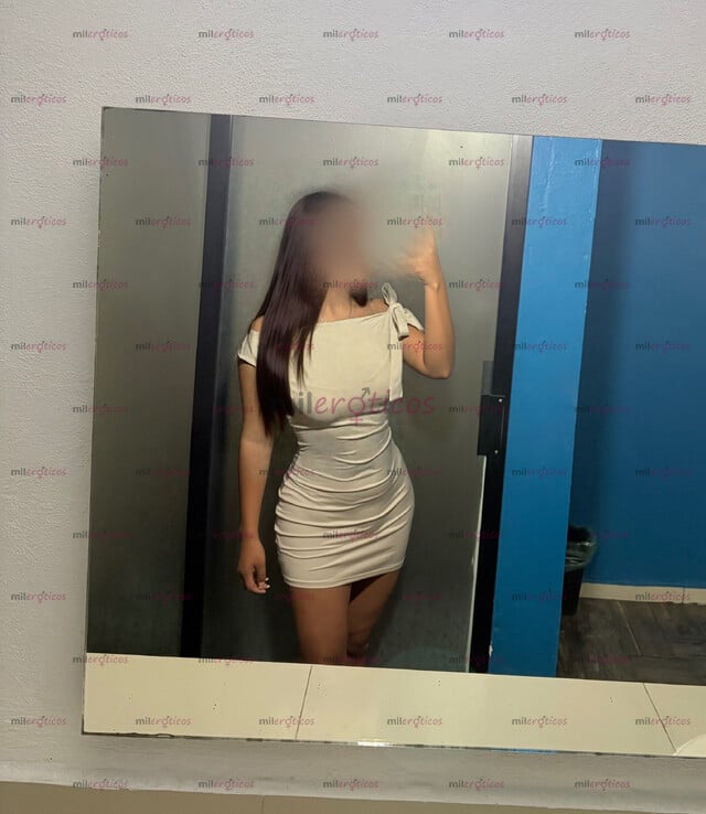 FOTOS DE SOY NUEVA ME LLAMO TANYA DE 21 AÑOS ESTOY DISPONIBLE