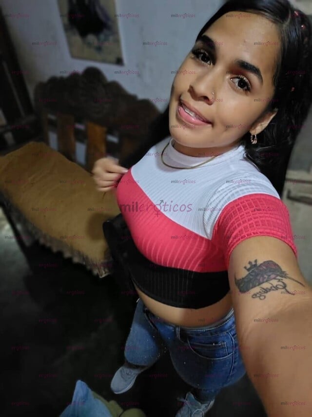 FOTOS DE SOY UNA NIÑA HERMOSA, RICA Y APRETADITA ME ENCANTA QUE ME METAN LA VERGA Y ME LA