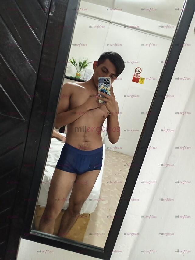 FOTOS DE ULTIMO DIA! TRIO? CHUPO DOS VRGS, VEN, DISFRUTA DE ESTE CULO AGUANTADOR