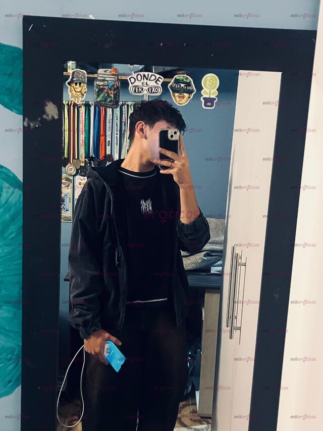 FOTOS DE CHACHONDO DE 18 AÑOS DISPUESTO A TODOS.
