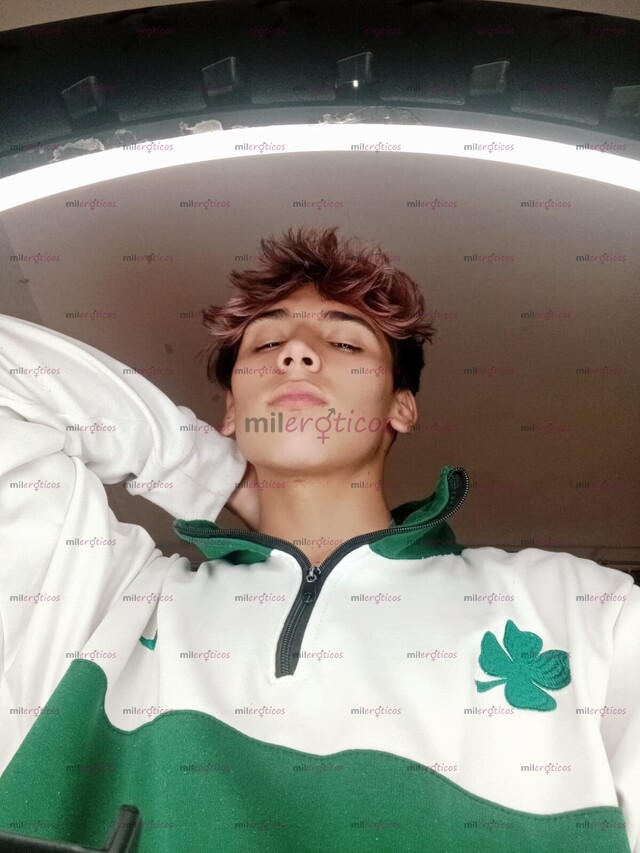 FOTOS DE CHACHONDO DE 18 AÑOS DISPUESTO A TODOS.
