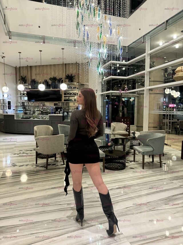 FOTOS DE BELLA Y FEMENINA! UNICOS DÍAS EN TU CIUDAD!!!