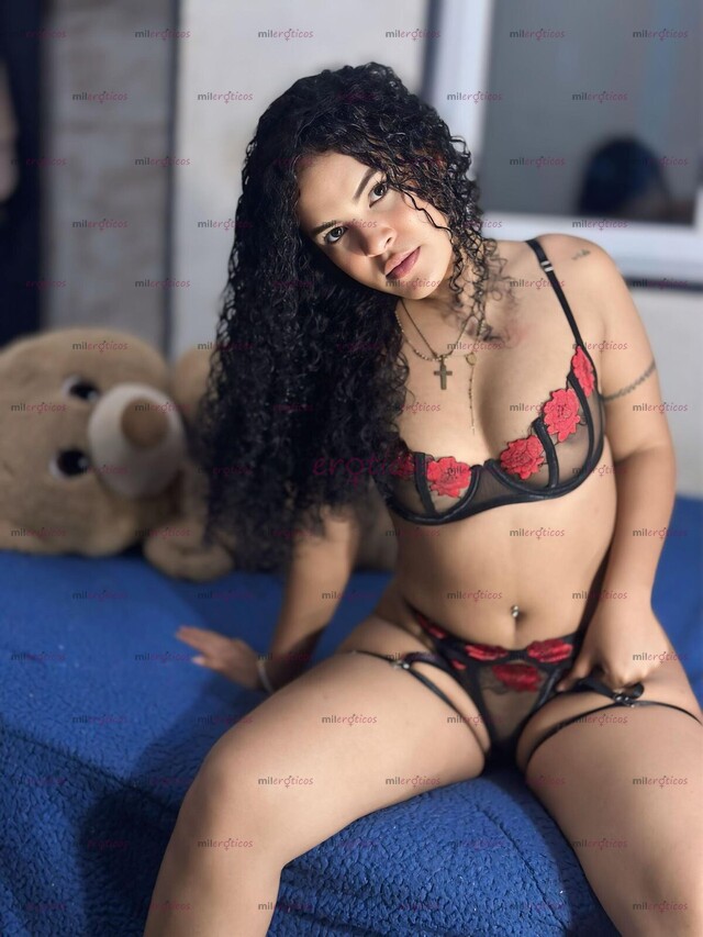 FOTOS DE TETONA ,CULONA CHAVITA BIEN CON GANAS DE CHUPARTELA