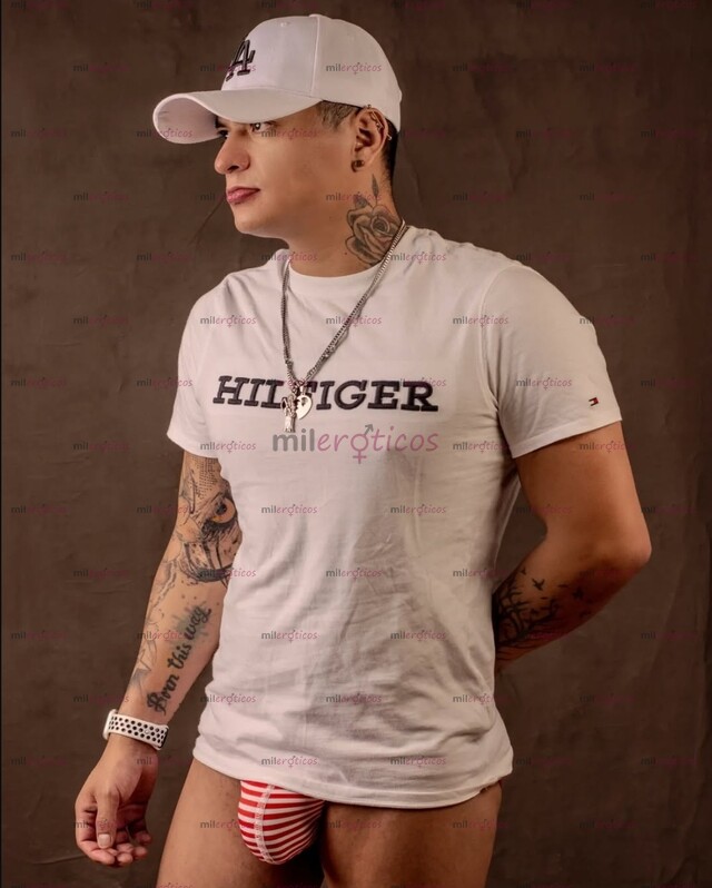 FOTOS DE DISPONIBLE; MORENO ATRACTIVO, DISPUESTO A DEJARTE EL CULO COMO TE GUSTA