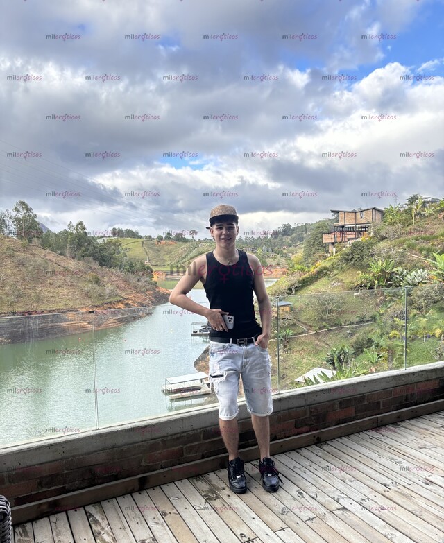 FOTOS DE QUE ESPERAS PARA DIVERTIRTE CON CHICO JUGUETÓN