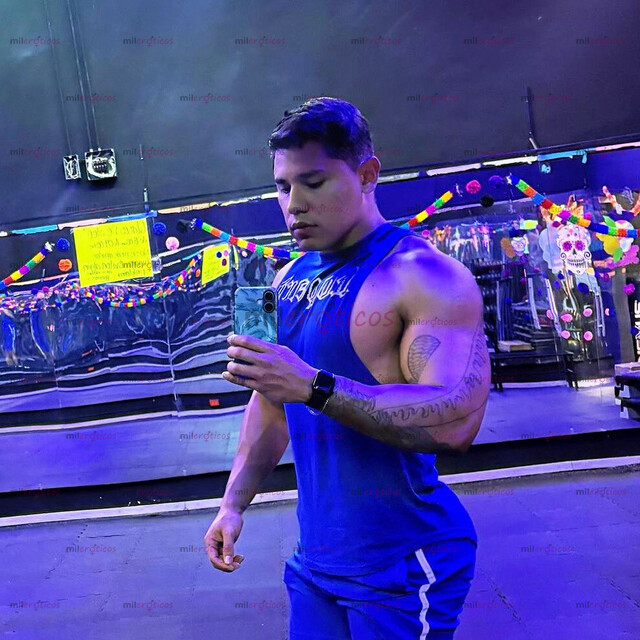 FOTOS DE JOVEN MASCULINO,EDUCADO,BUENA ONDA,MEXICANO,MUSCULOSO, LISTO PARA COMPLACERTE