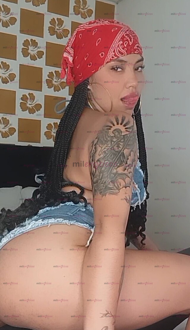 FOTOS DE CALIENTE Y MUY COMPLACIENTE ZAFIRO , CON GANAS DE CUMPLIR TODOS TUS FETICHES