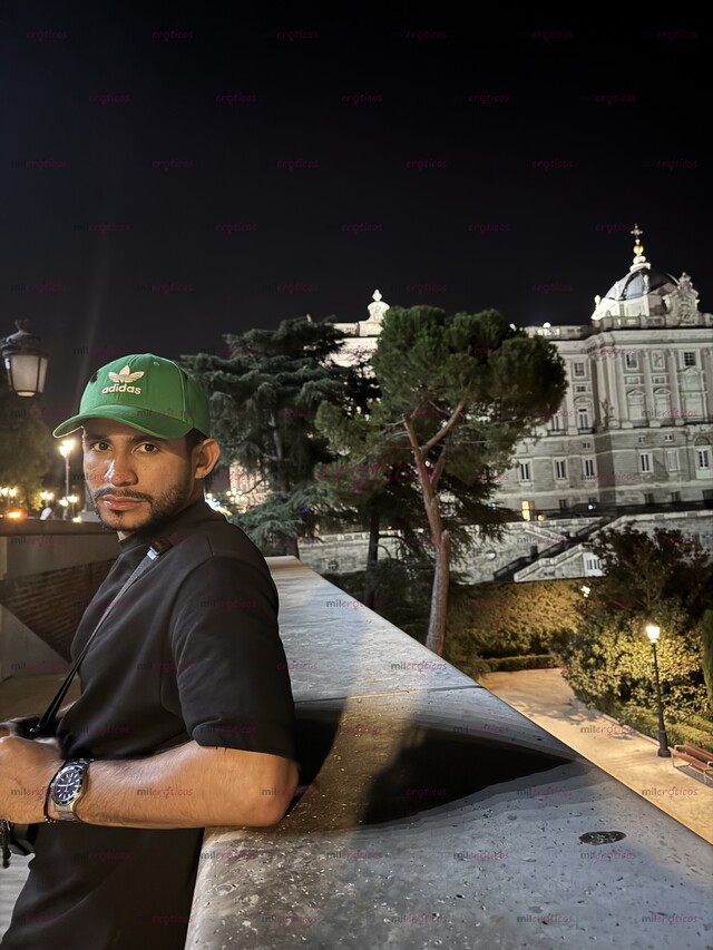 FOTOS DE JAVEN DE 24 AÑOS TONY MUY VARONIL, DISCRETO