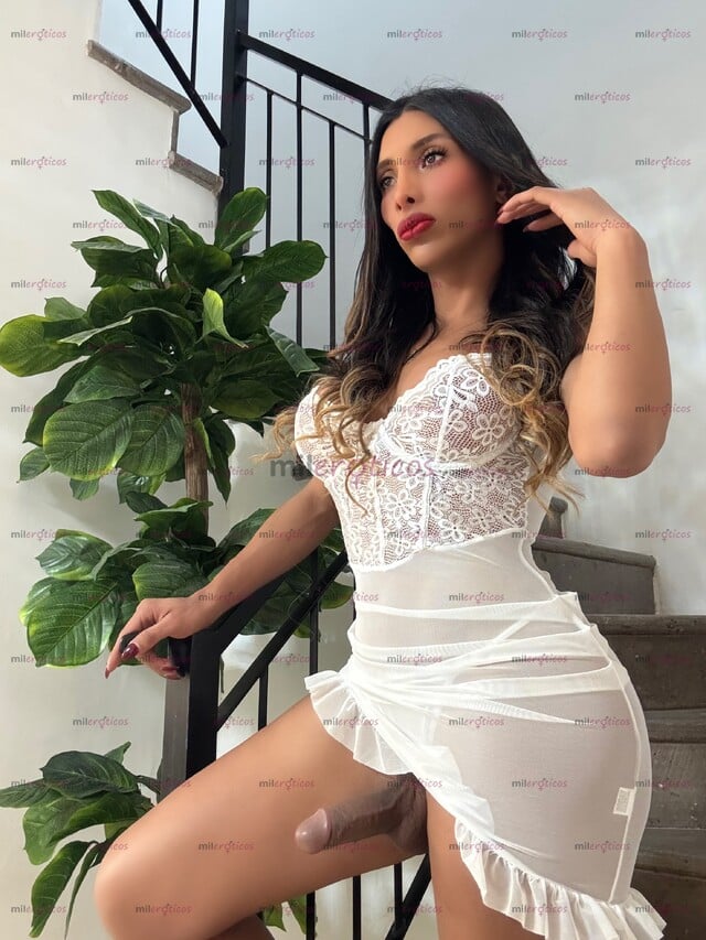 FOTOS DE MORENA VERGUDA Y DE CULITO APRETADO! TU MEJOR OPCIÓN !! LLÁMAME