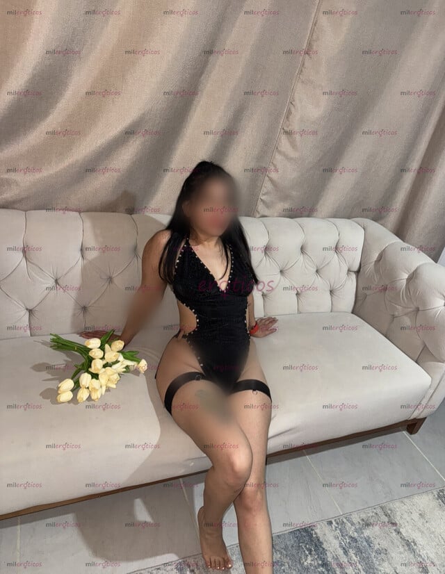 FOTOS DE EMY NALGONA GARGANTA PROFUNDA INICIANDO EN EL AMBIENTE