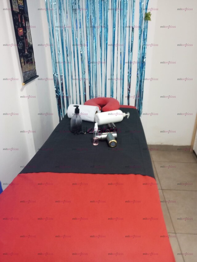 FOTOS DE PROMOCION CON DOS LINDAS MADURAS CUATRO MANOS