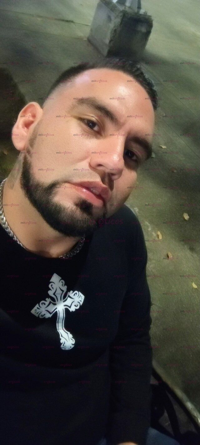 FOTOS DE JOVEN ACTIVO LECHERO FULL COMPLACIENTE CON GANAS DE DARTE LECHITAAAA....CUMPLO T