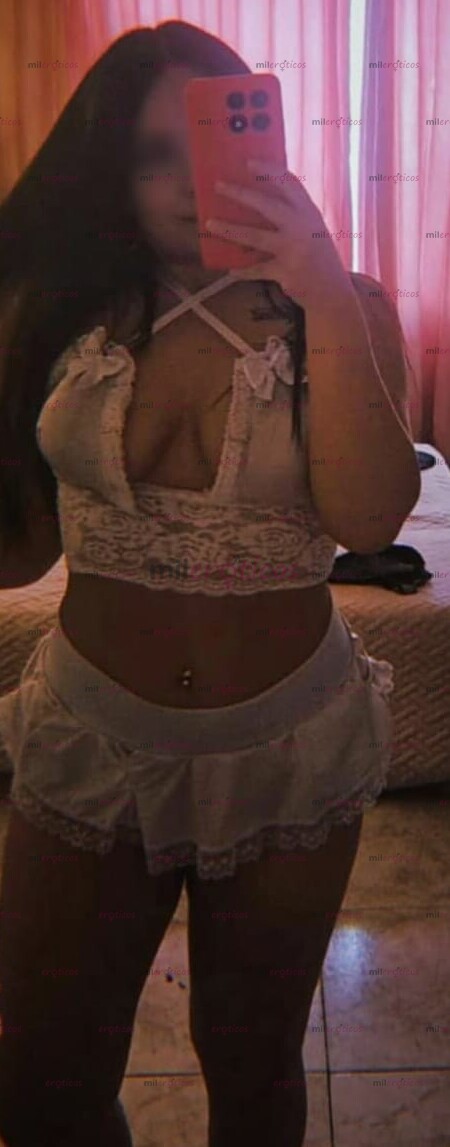 FOTOS DE HERMOSA JOVENCITA PELINEGRA, CON GRANDE TRASERO CARA ANGELICAL