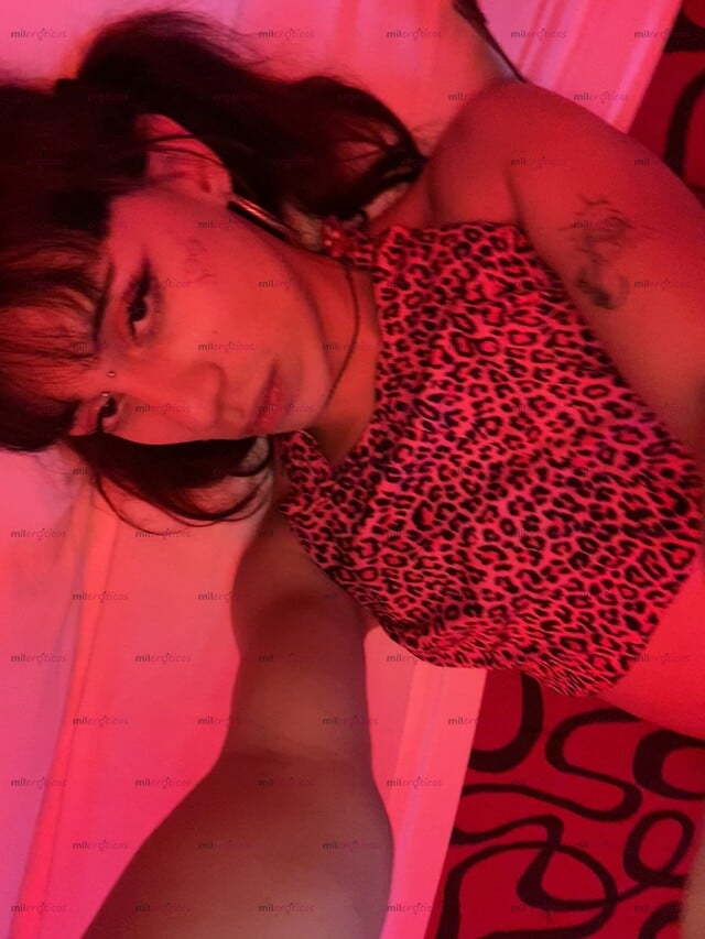 FOTOS DE CULIVERGONA BUSCA QUIEN LA HAGA PASAR RICO