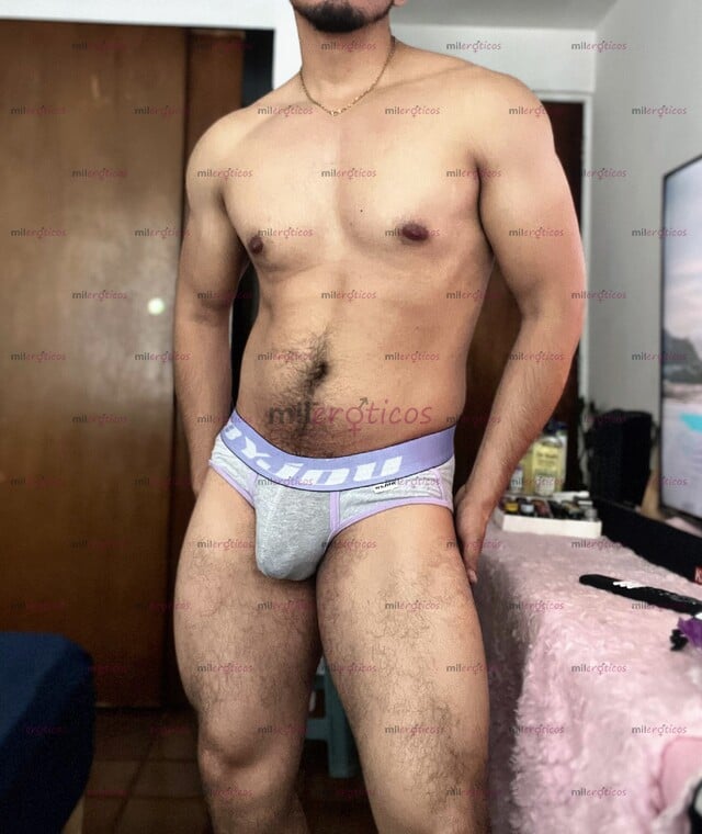 FOTOS DE RICA SESIÓN DE MASAJE CON CHAVO VARONIL MUY SEXI