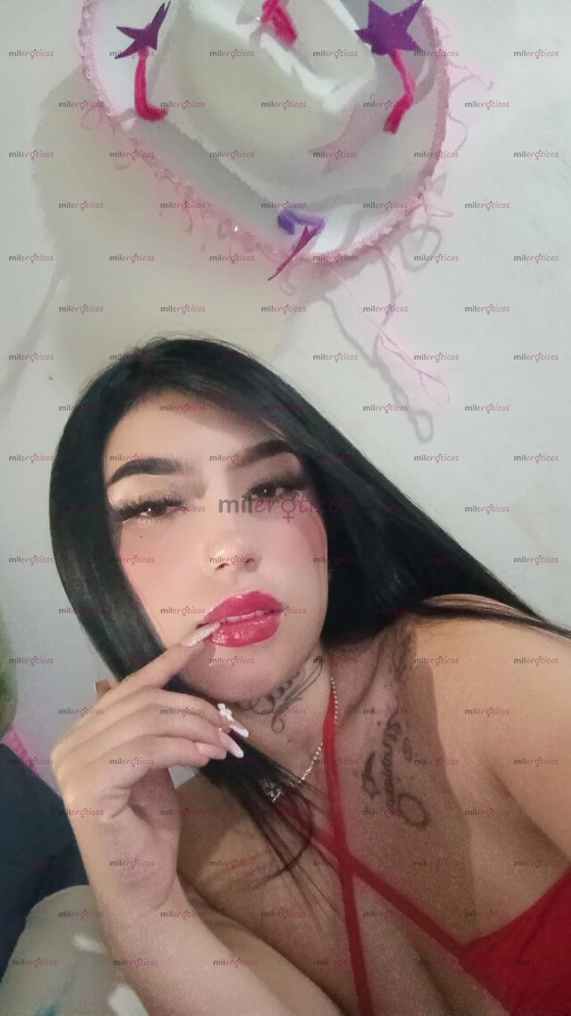 FOTOS DE TATUADITA DESEOSA DE SEX , COMPLACIENTE SUPER MOJADITA