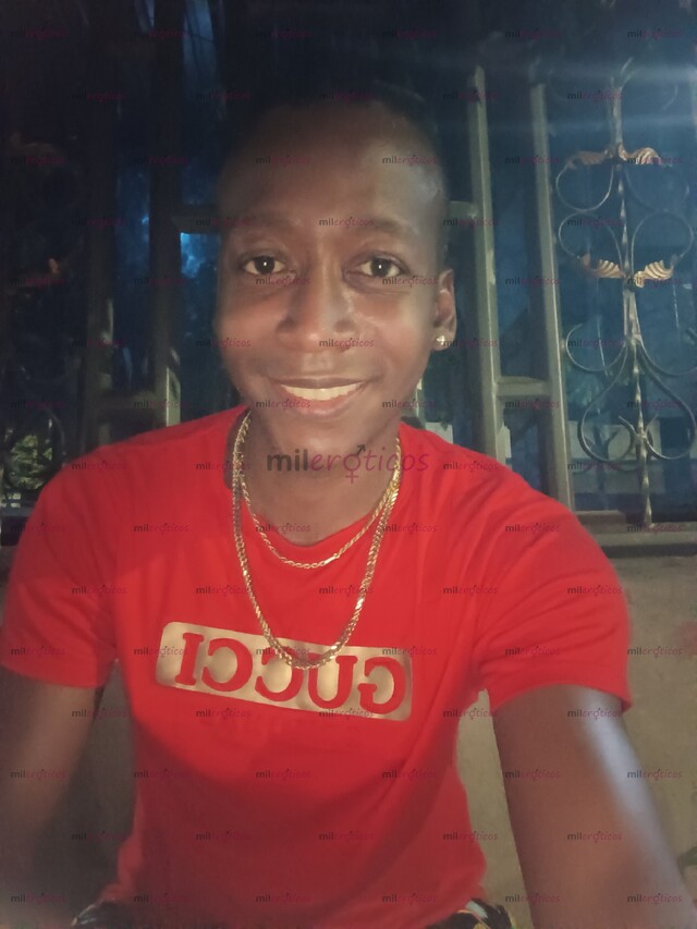 FOTOS DE NEGRO PASIVO, SUMISO, COMPLACIENTE Y VARONIL