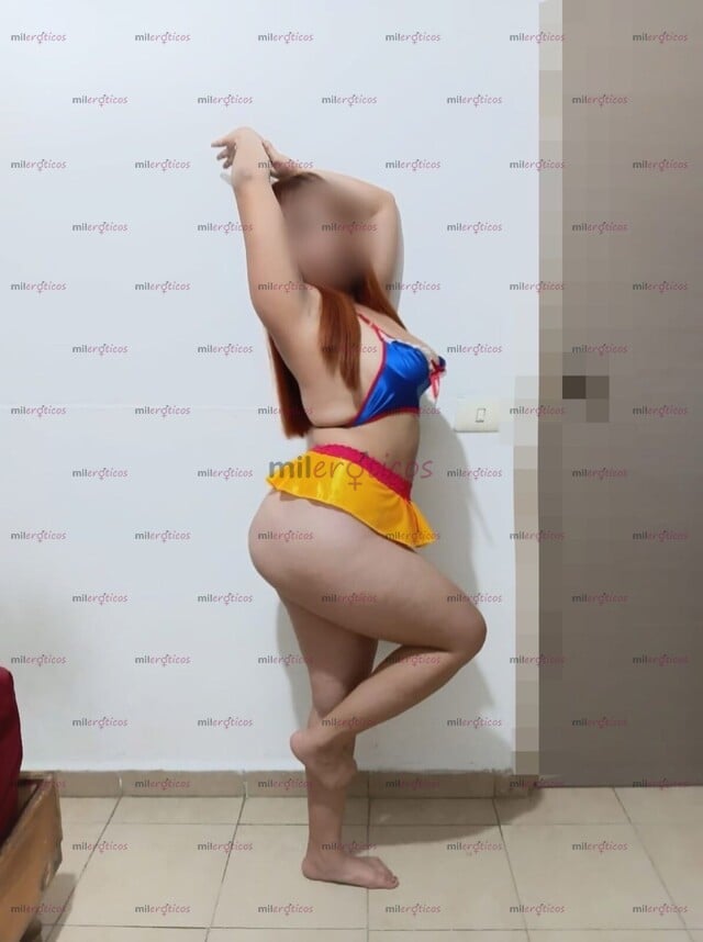 FOTOS DE JOVENCITA CURVY, EXQUISITA CHICHONA Y NALGONA, CARITA HERMOSA