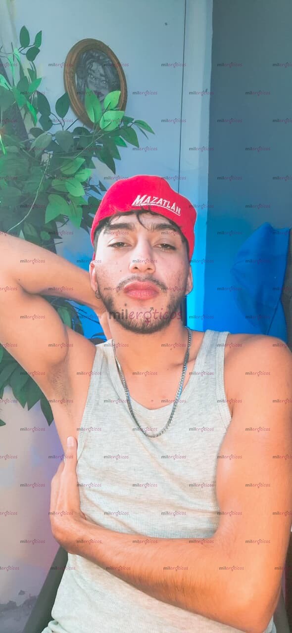 FOTOS DE JOVEN TWINK VERSÁTIL GUAPO CALIENTE ARDIENTE COMPLACIENTE 100% SERVICIO REAL