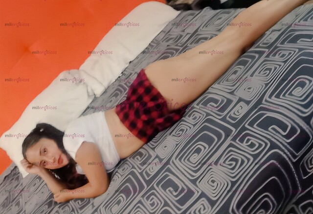 FOTOS DE CHICA ESCORTS DISPONIBLE PARA COMPLACERTE DELGADA