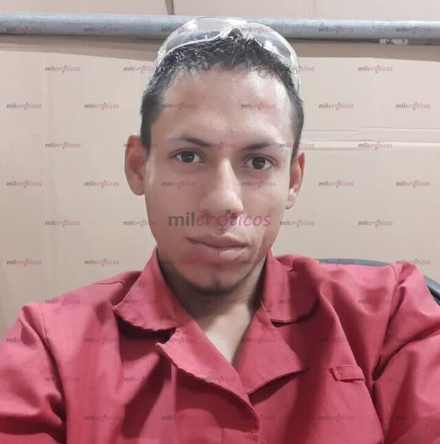FOTOS DE ME LLAMO DANIEL 30 AÑOS TATUADO Y ME ACOPLO AL 100