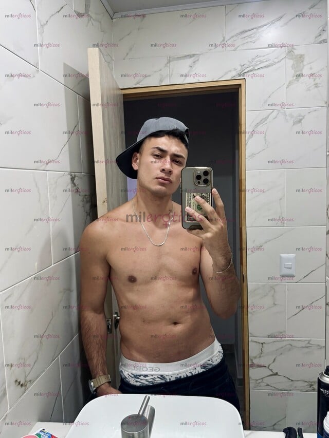 FOTOS DE POLLO DISPONIBLE Y CALIENTE PARA COMPLACERTE , BUEN TRATO Y BUEN PORTE
