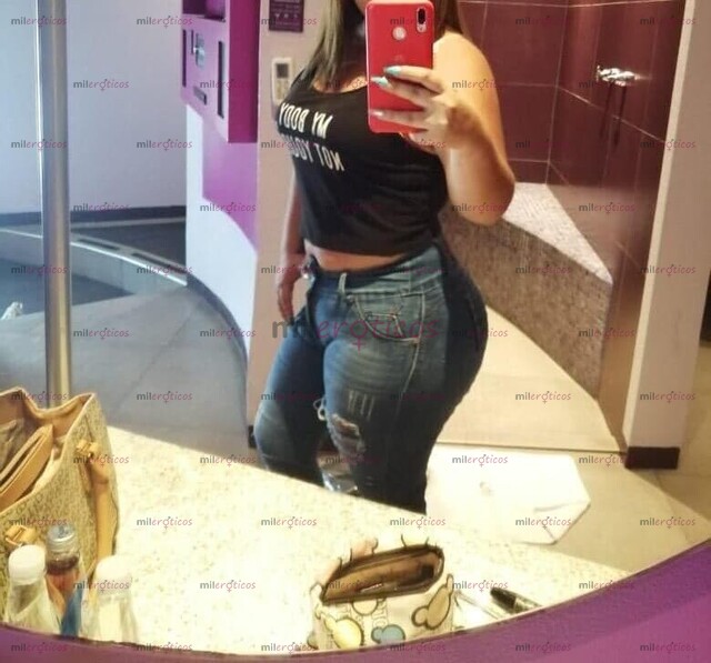 FOTOS DE SOY UNA MUJER HERMOSA CON UNAS NALGAS DELICIOSAS QUE TE ARAN VENIR Y PEDIR MAS
