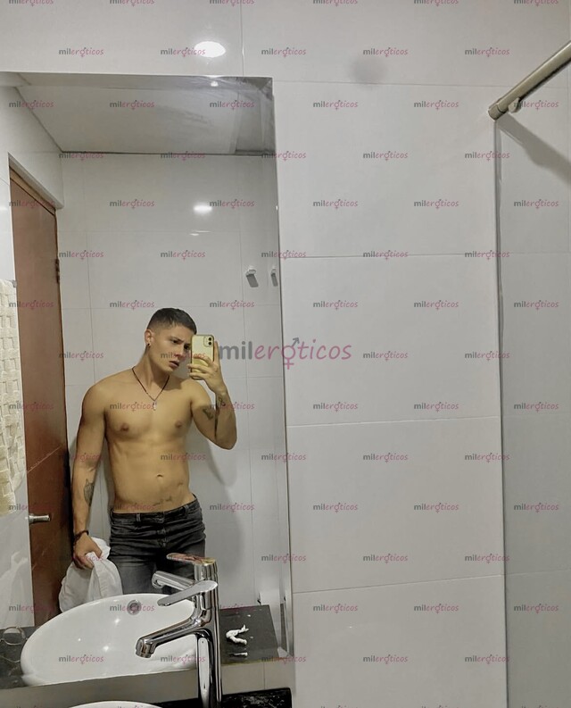 FOTOS DE PAISA MACHITO EN MEDELLÍN , CON BUENA VERGA Y CULO PA COMPLACERTE DISP 24H