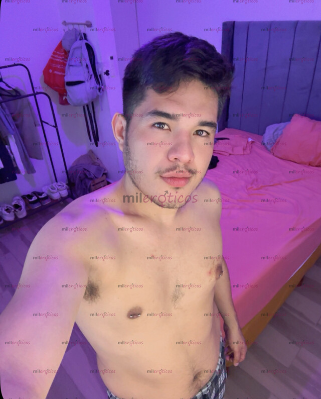 FOTOS DE ALEJANDRO GUAPO VARONIL DISPONIBLE PARA TI