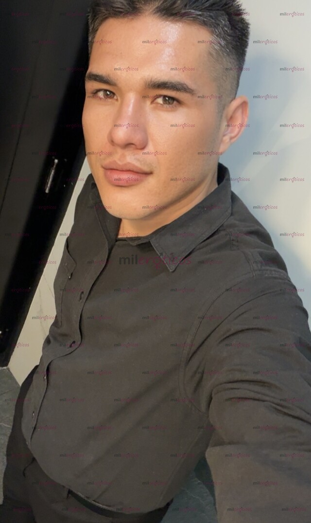 FOTOS DE ALEJANDRO GUAPO VARONIL DISPONIBLE PARA TI
