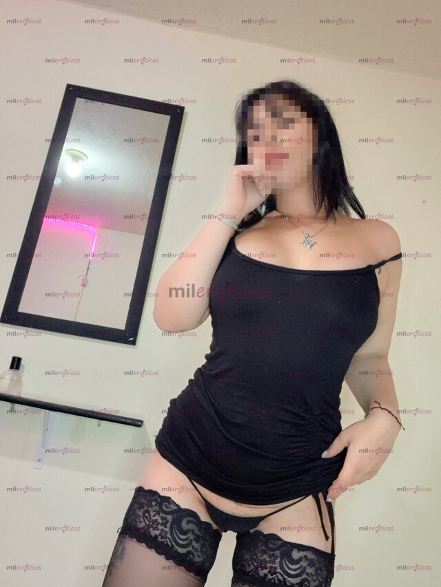 FOTOS DE LINDA PELINEGRA DE TETAS Y UN CULITO PARADITO LISTA PARA MONTARTE