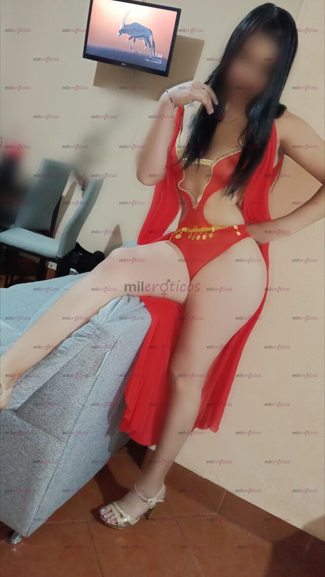 FOTOS DE HOLA BEBE SOY UNA CHICA DELGADITA, ALTA MIDO 1.69 ELEGANTE Y BONITA