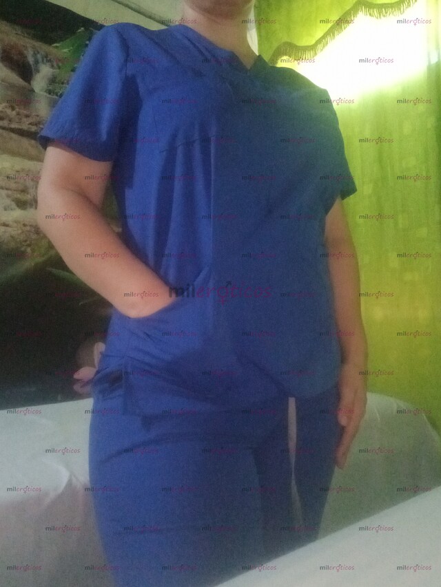 FOTOS DE CANSADO ESTRESADO DEL DIA A DIA DISFRUTA DE UN BUEN MASAJE NO SEXO NO DESNUDOS..