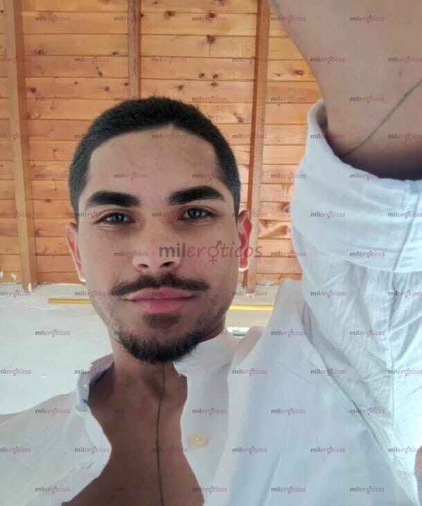 FOTOS DE JOVEN VARONIL DE ÉLITE: BELLEZA, VIGOR Y PORTE IMPECABLE