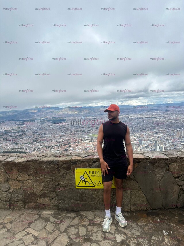 FOTOS DE RECIÉN LLEGADO A TU CIUDAD MORENO ALTO COMPLACIENTE EN TODO