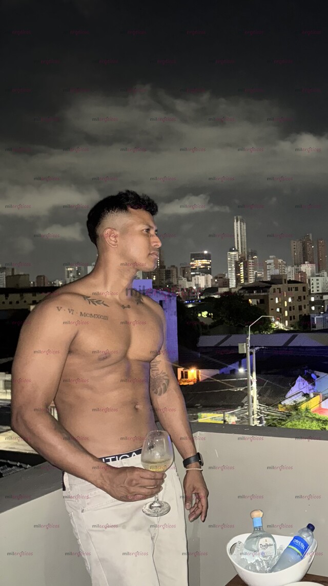 FOTOS DE MAN COLOMBIANO SEMENTAL DOTADO VISITANDO PV ÚLTIMOS DÍAS