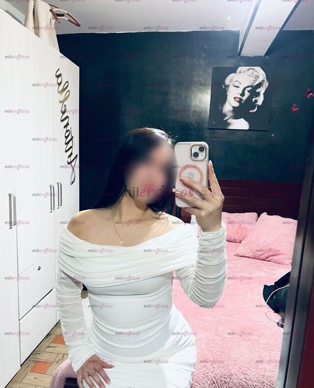 FOTOS DE HERMOSA PELINEGRA LISTA PARA CUMPLIR TODAS TUS FANTASÍAS