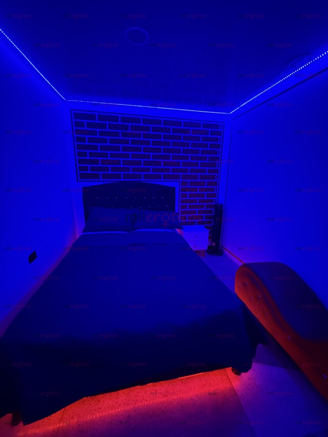 FOTOS DE TENEMOS LA MEJOR AGENCIA DE LA ZONA, BUSCAMOS CHICAS QUE QUIERAN GANAR MUCHO