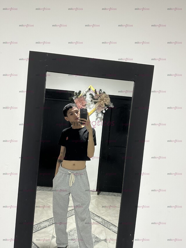 FOTOS DE DE PASO CARTAGENA, JOVEN DELGADO COMUNÍCATE WHATSAPP O LLAMADA