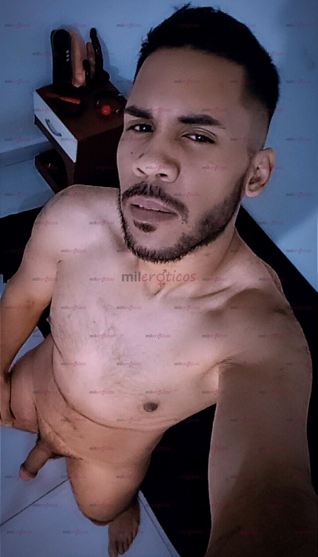 FOTOS DE MACHO PASIVO CON UN CULAZO APRETADITO Y GARGANTA QUE TE CHUPA HASTA EL FONDO